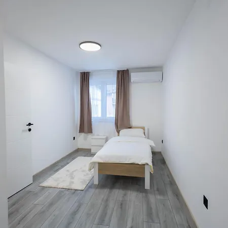 Elara Сараево